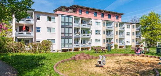 Top-sanierte 2-Raum-Wohnung in schöner Lage