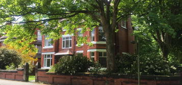 Studio to rent in Pine Road, Didsbury M20