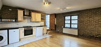 2 bed flat to rent