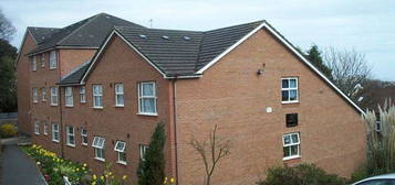 Flat to rent in Bryn Y Mor Crescent, Swansea SA1