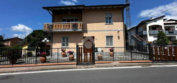 Villa bifamiliare bifamiliare via dei molini 23, Bradia, Nave, San Michele, Sarzana