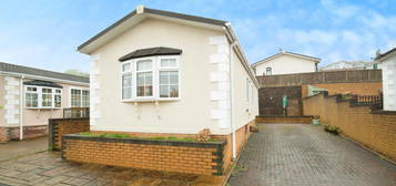 Mobile/park home for sale in Regent Avenue, Cambrian Residential Park, Culverhouse Cross, Cardiff CF5