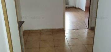 Vanzare apartament 3 camere Basarabia Chisinau