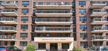 1376 Midland Ave APT 811, Bronxville, NY 10708