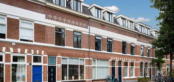 Pieter Bothstraat 13