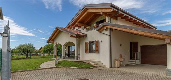 Villa unifamiliare, ottimo stato, 268 m², Tonengo Casale, Mazzè
