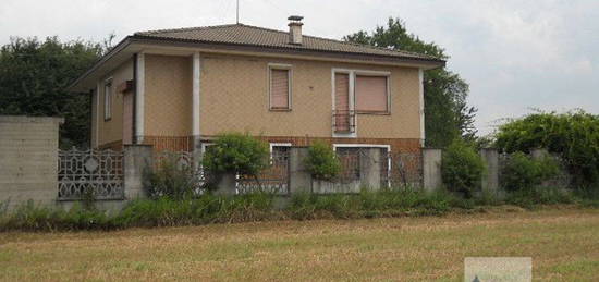 Villa in vendita in via Pietro Nenni s.n.c