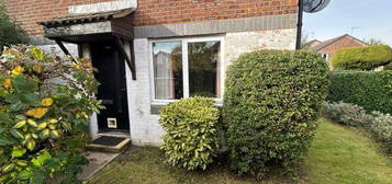 1 bedroom terraced house to rent