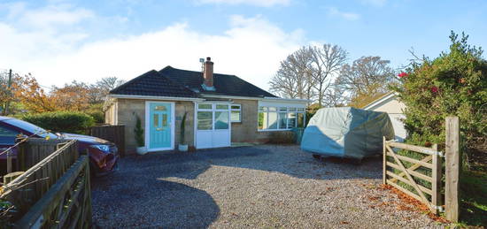 3 bed semi-detached bungalow for sale