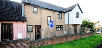 4 bedroom semi-detached house