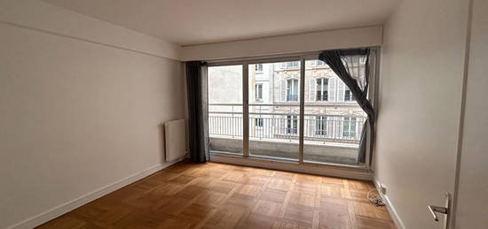 2 pièces 35m2 - Rue Saint DIdier, 75016 PARIS