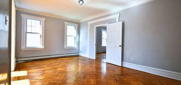 519 Clinton Pl #2L, Newark, NJ 07112