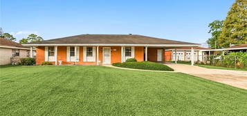 5028 Magnolia St, Marrero, LA 70072