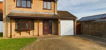 4 bedroom detached house