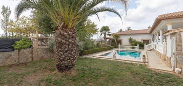 Chalet en Ventas de Huelma