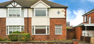 3 bed semi-detached house for sale