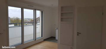 Studio 26m² dernier étage + terrasse