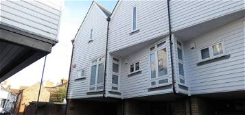 Terraced house to rent in Sea Street, Whitstable CT5