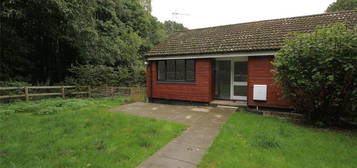 Bungalow to rent in Spats Lane, Headley Down, Bordon, Hampshire GU35