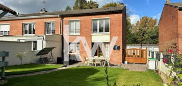 Maison semi-individuelle, 4 chambres, jardin, garage, parking