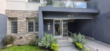 Departamento en Alquiler 2 Amb. con Cochera en Lomas de Zamora