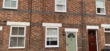 2 bedroom terraced house