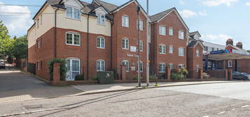 2 bed property for sale