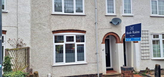 Terraced house to rent in School Lane, Kenilworth, Warwickshire CV8