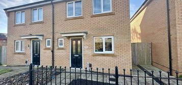 2 bed semi-detached house for sale