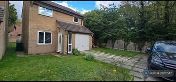 3 bedroom detached house