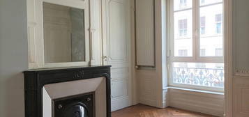 Appartement  à louer, 2 pièces, 1 chambre, 43 m²