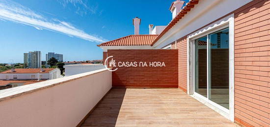 T3 duplex com grande terraço