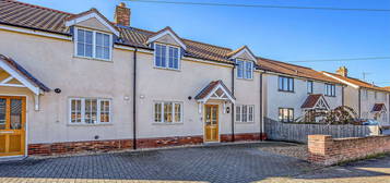 2 bed semi-detached house for sale