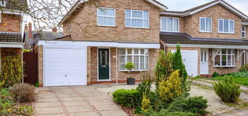 Detached house for sale in Larchfields, Warwickshire CV8