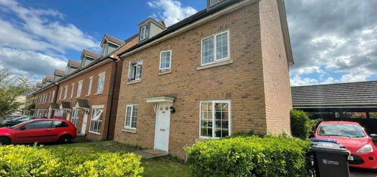 7 bedroom detached house