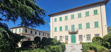 Casa indipendente in vendita in via B. Buozzi, 115