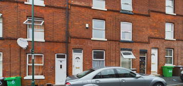 3 bed terraced house for sale