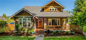 421 5th Ave, Oregon City, OR 97045