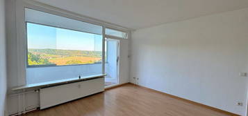 Helle 2-Zimmer-Wohnung mit fantastischem Ausblick