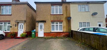 2 bedroom end of terrace house