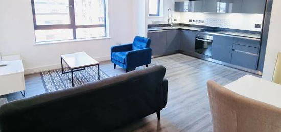 2 bed flat for sale