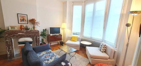 Appartement meublé  à louer, 2 pièces, 1 chambre, 80 m²