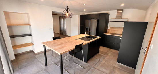 Maison rénovée 6 pièces 115 m²