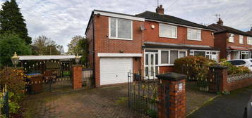 3 bedroom semi-detached house for sale