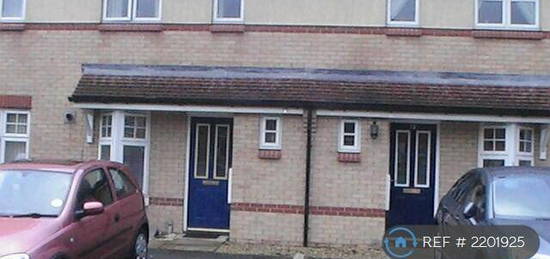 2 bedroom terraced house