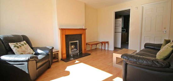 4 bedroom terraced house