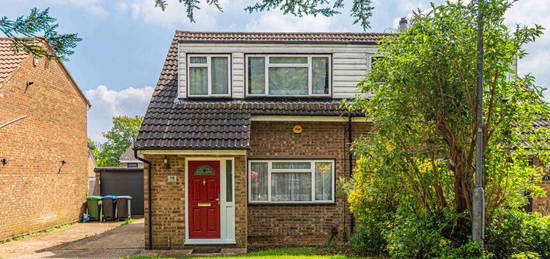 3 bedroom semi-detached house