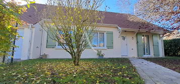 MAISON DE PLAIN PIED SUR MORIGNY CHAMPIGNY