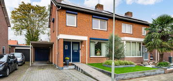 Gouverneur Houbenstraat 14 b