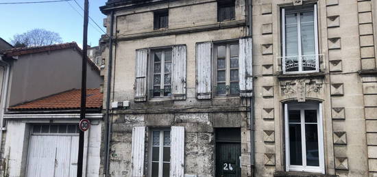 Maison  à vendre, 5 pièces, 4 chambres, 90 m²